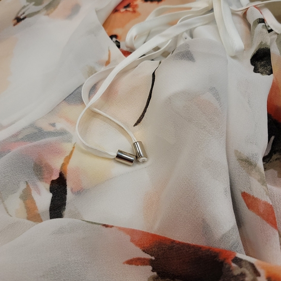 White House Black Market Floral Chiffon Halter Blouse - M - Picture 7 of 11